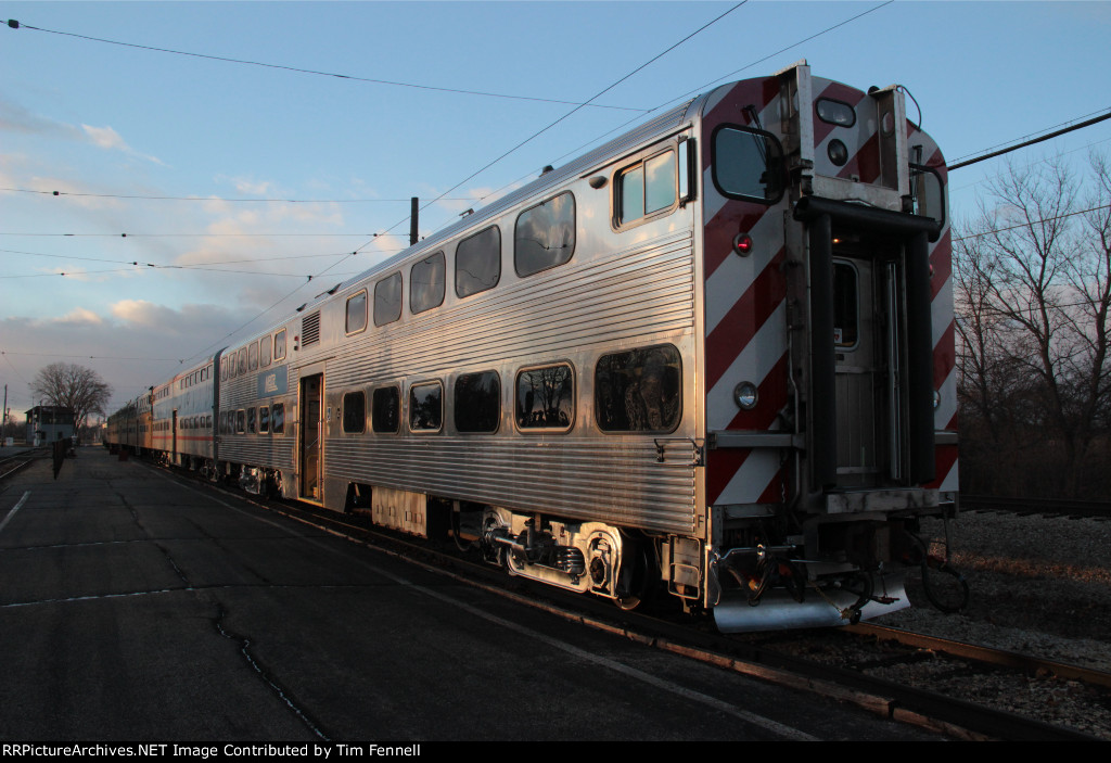 Metra #8523